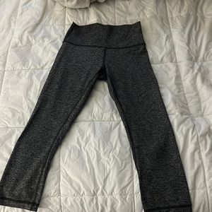 lululemon crop leggings